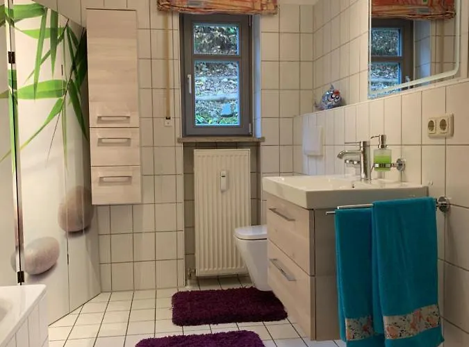 Silvia Schmalzbauer *